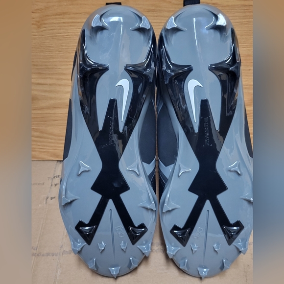 Nike Alpha Menace Pro 3 Mid Football Cleats Men Size 14 NEW - Picture 10 of 10